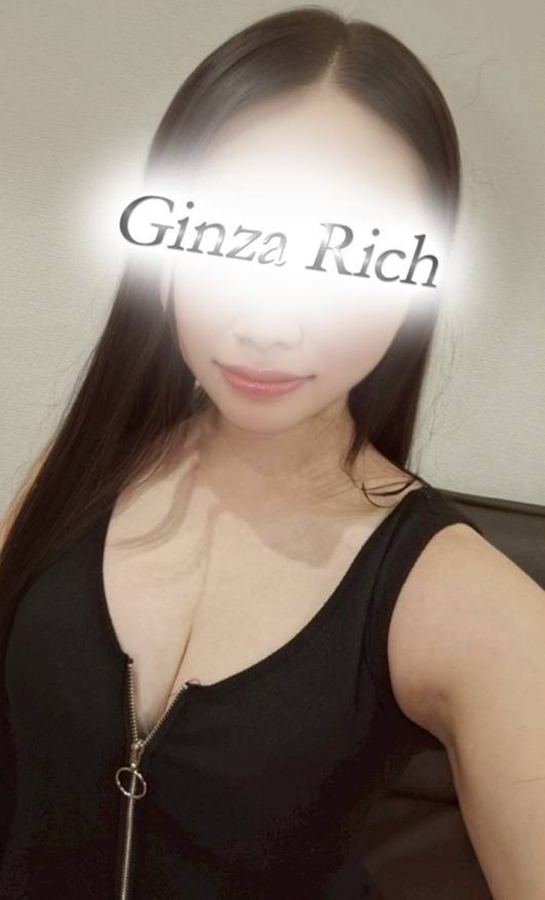 新垣まゆ