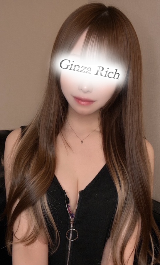 八木いろは