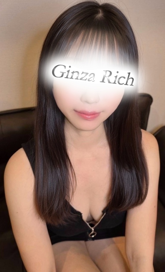 松岡すみれ