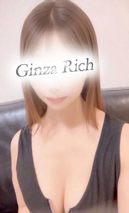 高村あやか